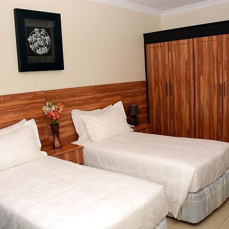 La Posh Hotel Kigali Exteriér fotografie
